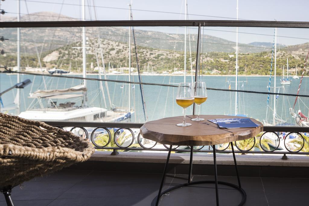 Argostoli Marina Suites Esterno foto