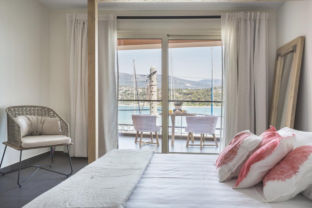 Argostoli Marina Suites Esterno foto
