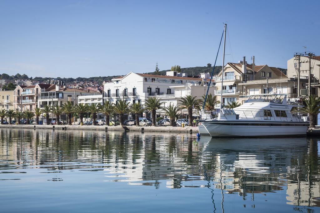 Argostoli Marina Suites Esterno foto